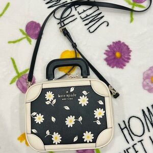 🌼Kate Spade-Florals 🌼